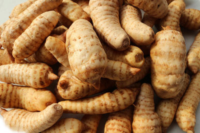 城口治平鄉(xiāng):發(fā)展壯大天麻產(chǎn)業(yè) 助力農(nóng)戶增收致富